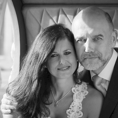 Reportage mariage, portrait en noir et blanc du couple