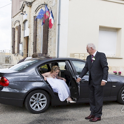 Reportage mariage, photo de l'arrivée de la mariée