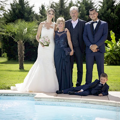 Reportage mariage, photo des mariés en famille
