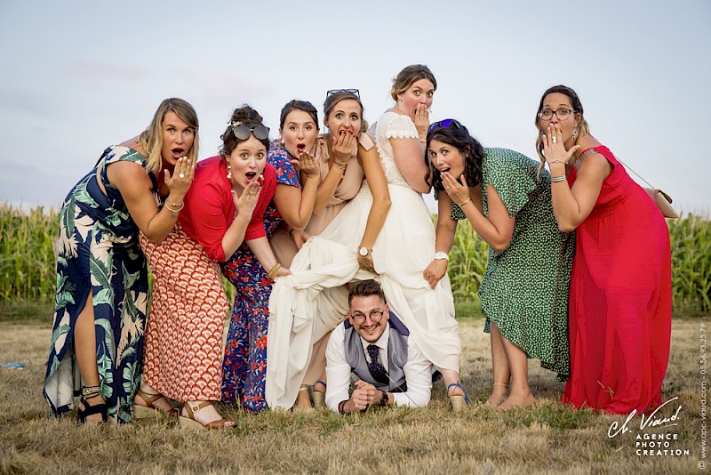 Reportage mariage, photo de groupe fun
