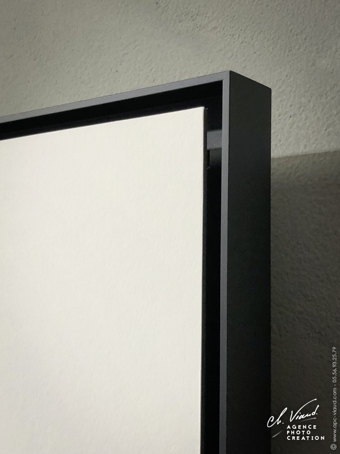 Impression sur papier d'art hahnemühle et cadre caisse américaine aluminium